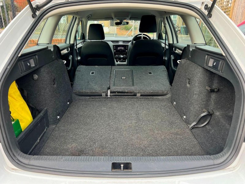 SKODA OCTAVIA