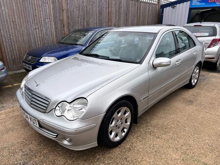 MERCEDES-BENZ C CLASS 1.8 C180 Kompressor Elegance SE 4dr