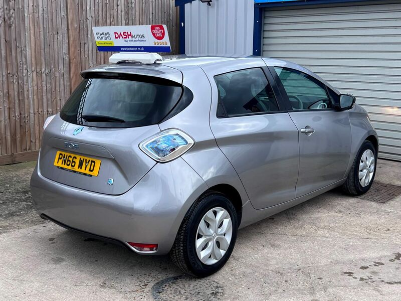 RENAULT ZOE