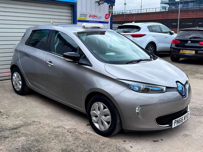 RENAULT ZOE