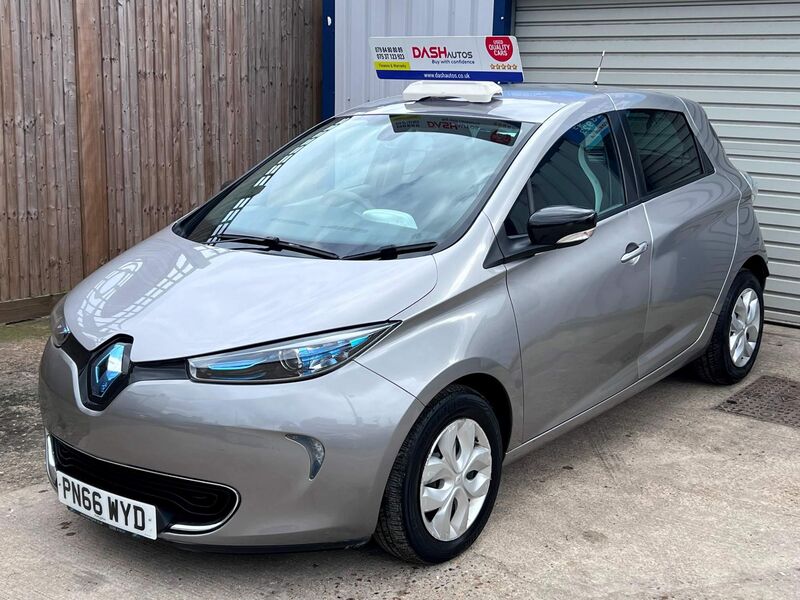 RENAULT ZOE